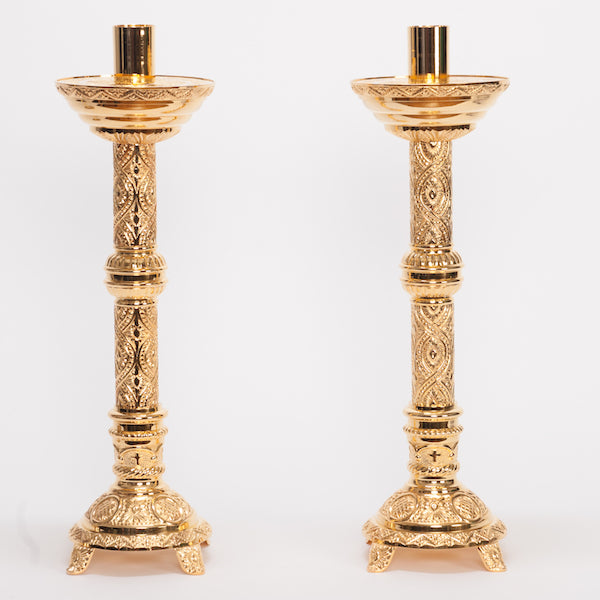 31" Traditional Ornate Crucifix and 18.5" Candlesticks Altar Set