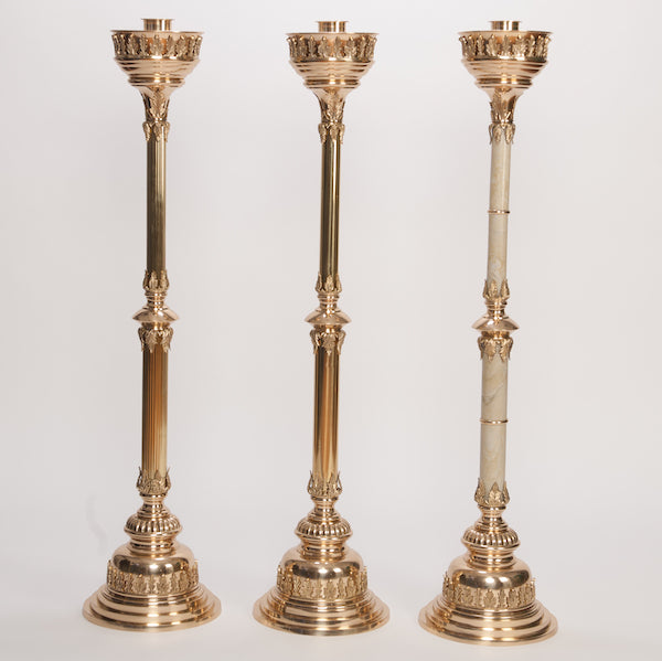 Candelabro de altar tradicional de 45"