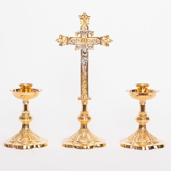 Candelabro de altar de estilo francés tradicional de 5.75"