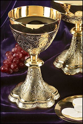 Embossed Vines Chalice with Paten Set