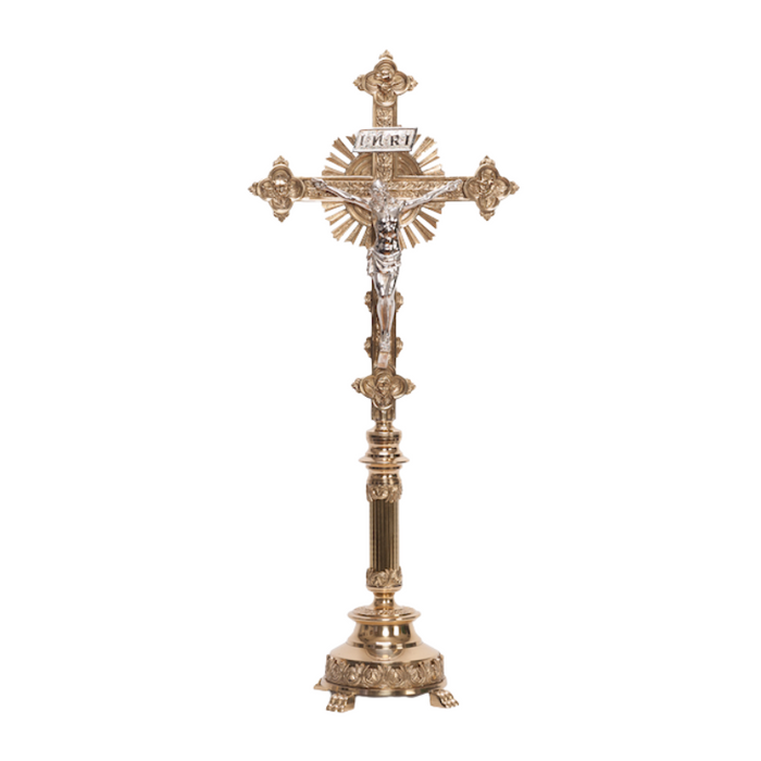 Crucifijo de altar con tallo de cresta