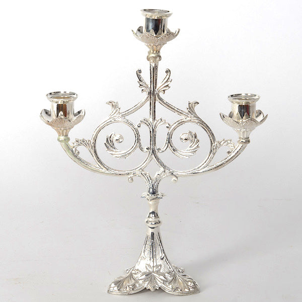 Candelabro de tres luces